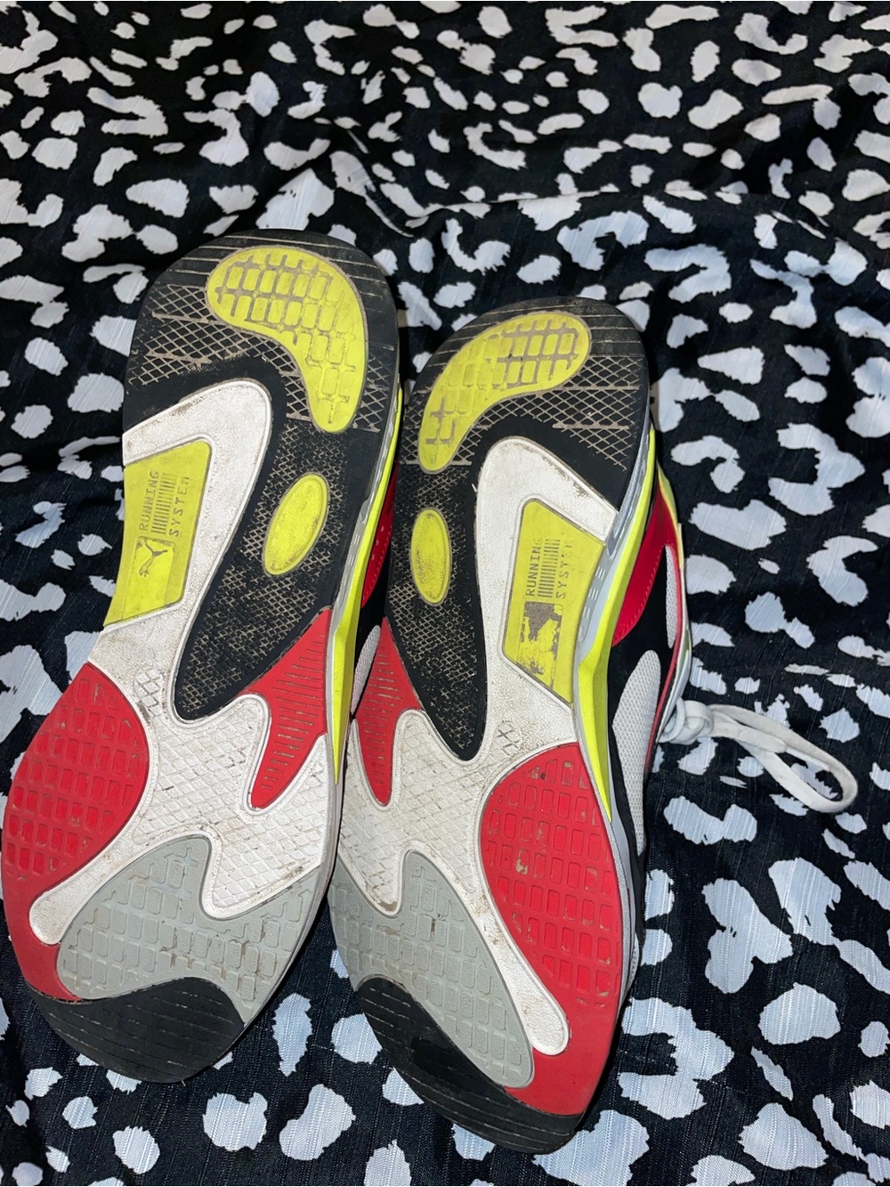 shoes - Picture 6 of 6
